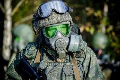 “未來戰士”降臨 俄羅斯新型單兵裝具與魔改AK融合，獨特設計與防護理念引領全球潮流
